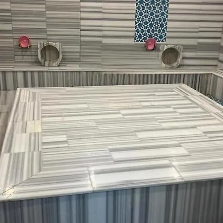 فندق Ramada By Wyndham