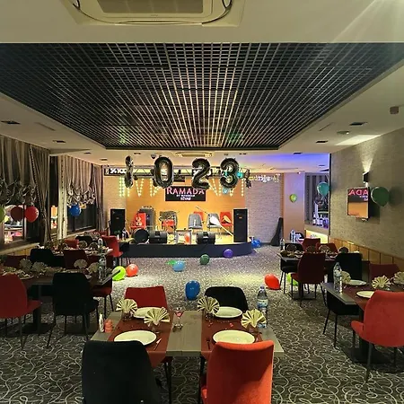 Ramada By Wyndham شيفاش