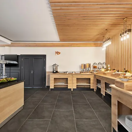 Ramada By Wyndham شيفاش