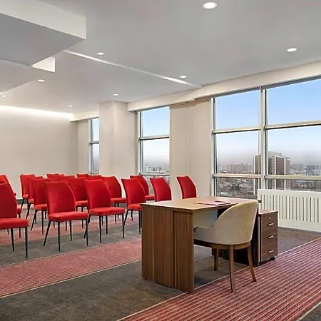 Hotel Ramada By Wyndham