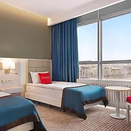 Ramada By Wyndham Hotel 3*