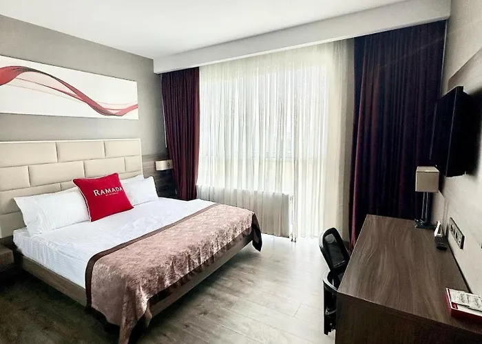 Ramada By Wyndham Hotel 3*