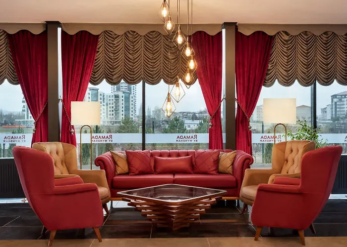 Hotel Ramada By Wyndham 3*