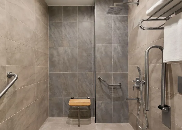 Ramada By Wyndham 3*