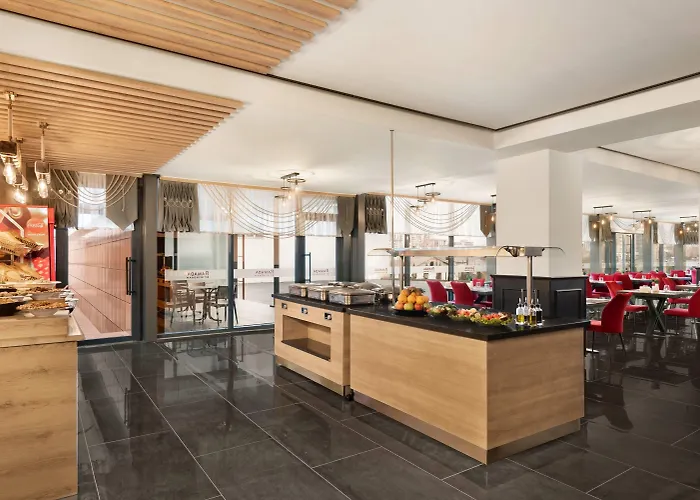 Ramada By Wyndham Hotel 3*