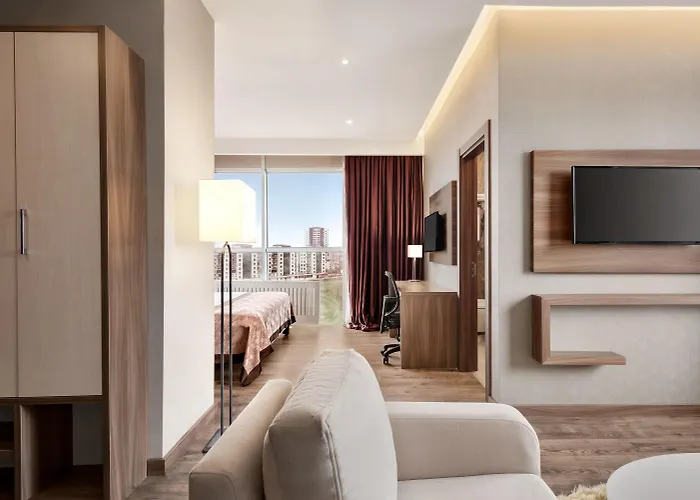 Ramada By Wyndham Hotel 3*